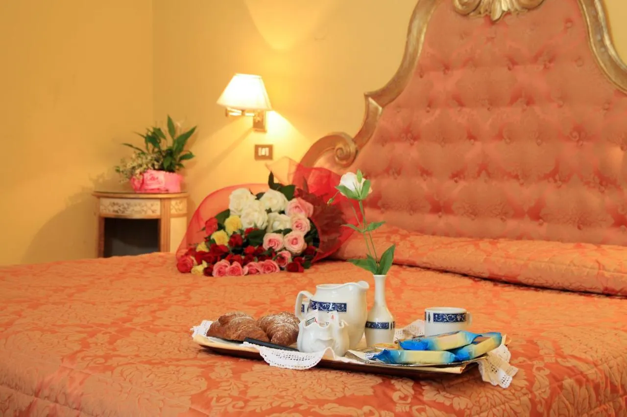 ***  Hotel Nuovo Savi Montecatini Terme Italien