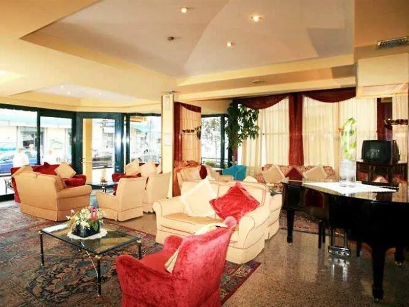 Hotel Nuovo Savi Montecatini Terme Italien