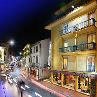 Hotel Nuovo Savi Montecatini Terme 3*,